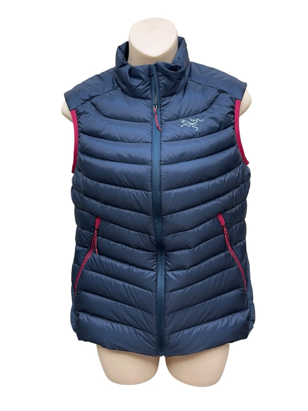 Arc’teryx Cerium LT Down Vest Women’s Small Blue Red Puffer Hiking Gorpcore